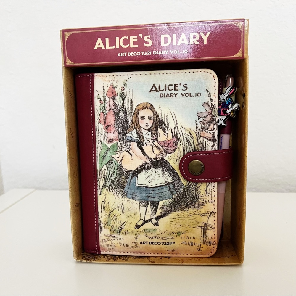 Alice’s Diary &Planner Set with Stickers by 7321 design